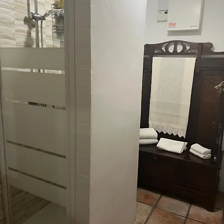 Sinilu Panzió Silvi Paese