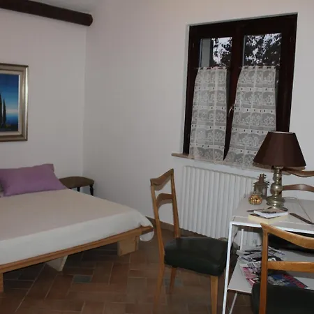 Sinilu Panzió Silvi Paese