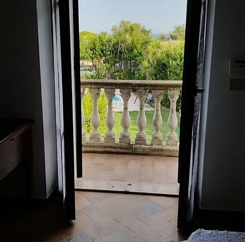 Sinilu Bed and breakfast 4*